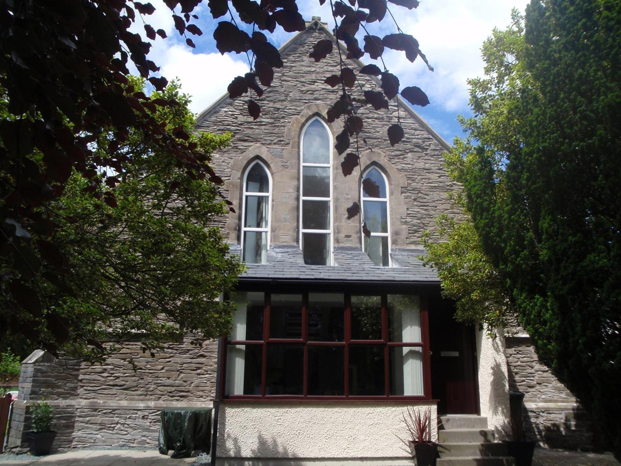 Holy Waters Villa Staveley  Bagian luar foto
